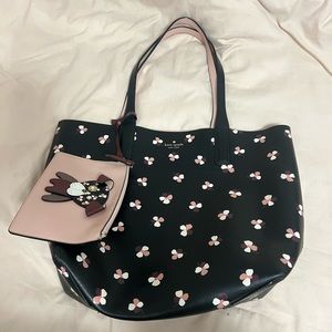 Kate Spade reversible bucket bag
